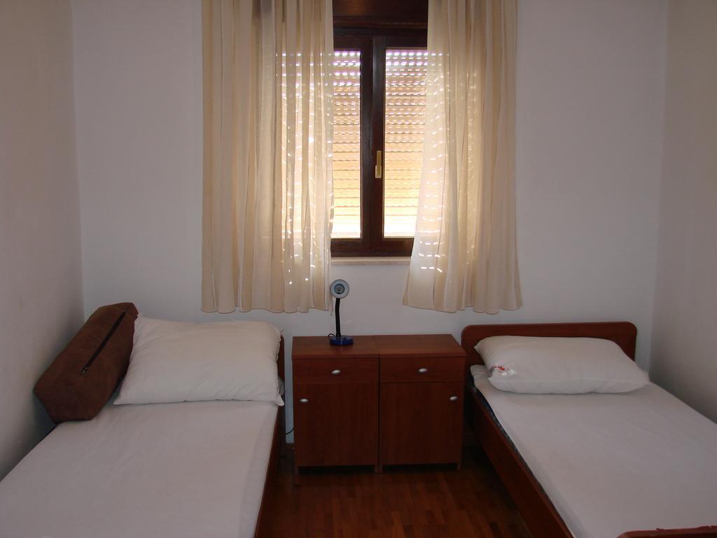 Apartment Matija Trogir Room photo
